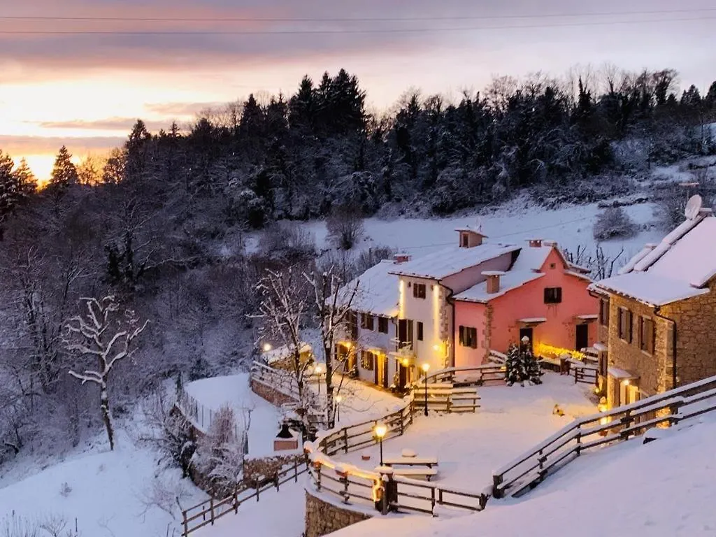Ongar Relax Bed & Breakfast Bosco Chiesanuova Italy